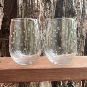Pair Star Etched Wine Glasses